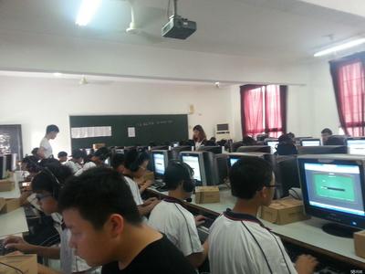 樂(lè)清市紅杉樹(shù)教育咨詢(xún) 點(diǎn)亮學(xué)習(xí)之路，引領(lǐng)未來(lái)成長(zhǎng)