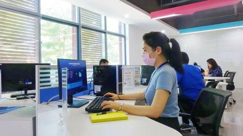 廈門信息集團信創應用適配中心揭牌啟用，推動辦公服務數字化升級